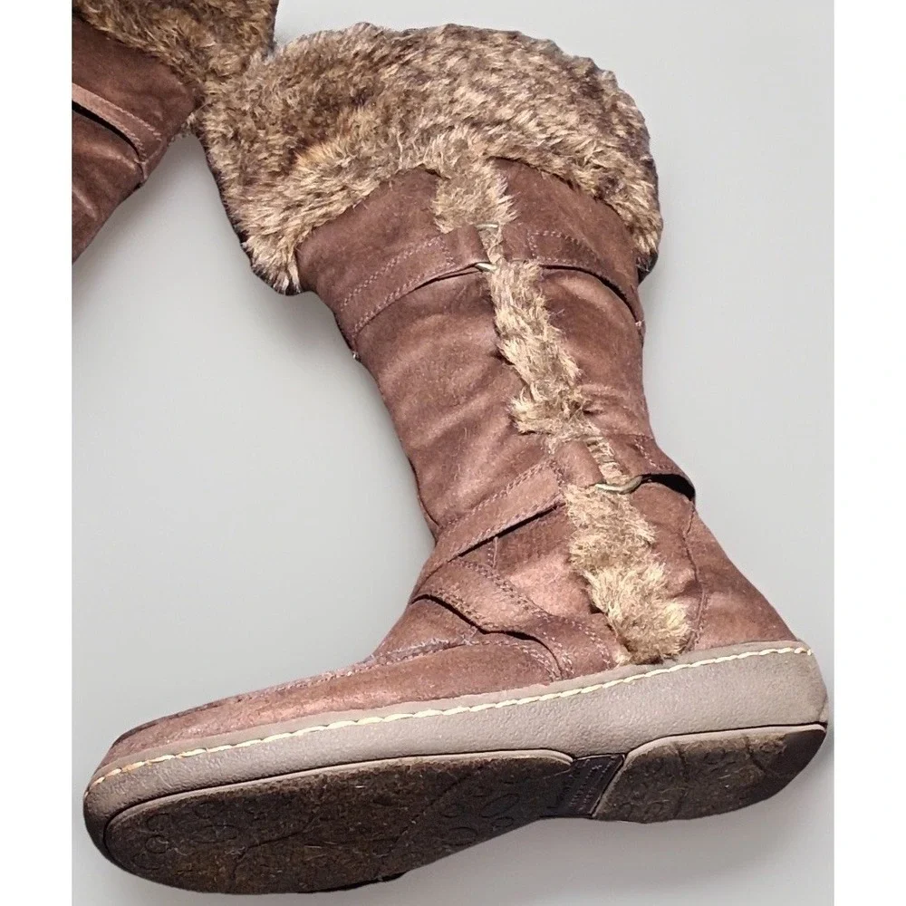 American Eagle Outfitters faux suede